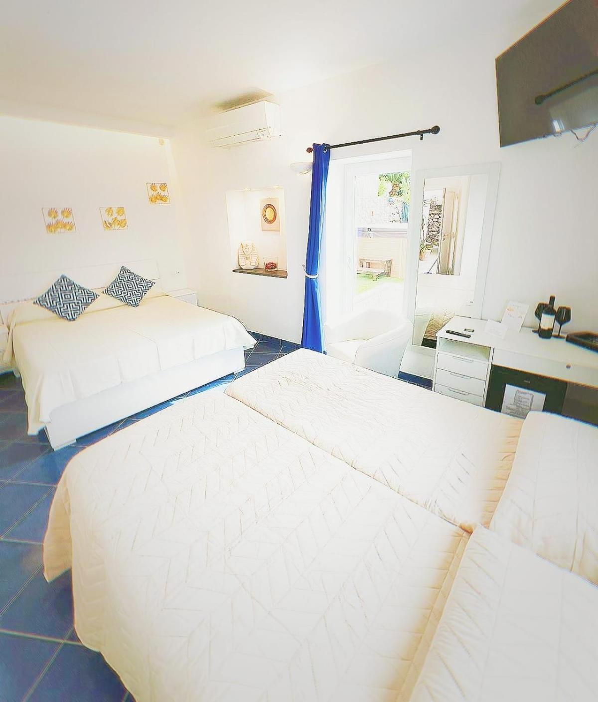 Vista Mare Bb Bed & Breakfast Anacapri  Ngoại thất bức ảnh